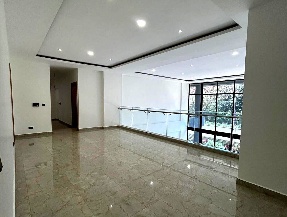 8-Ensuite Penthouse Duplex with Heated Pool & Cinema - Spring Valley
