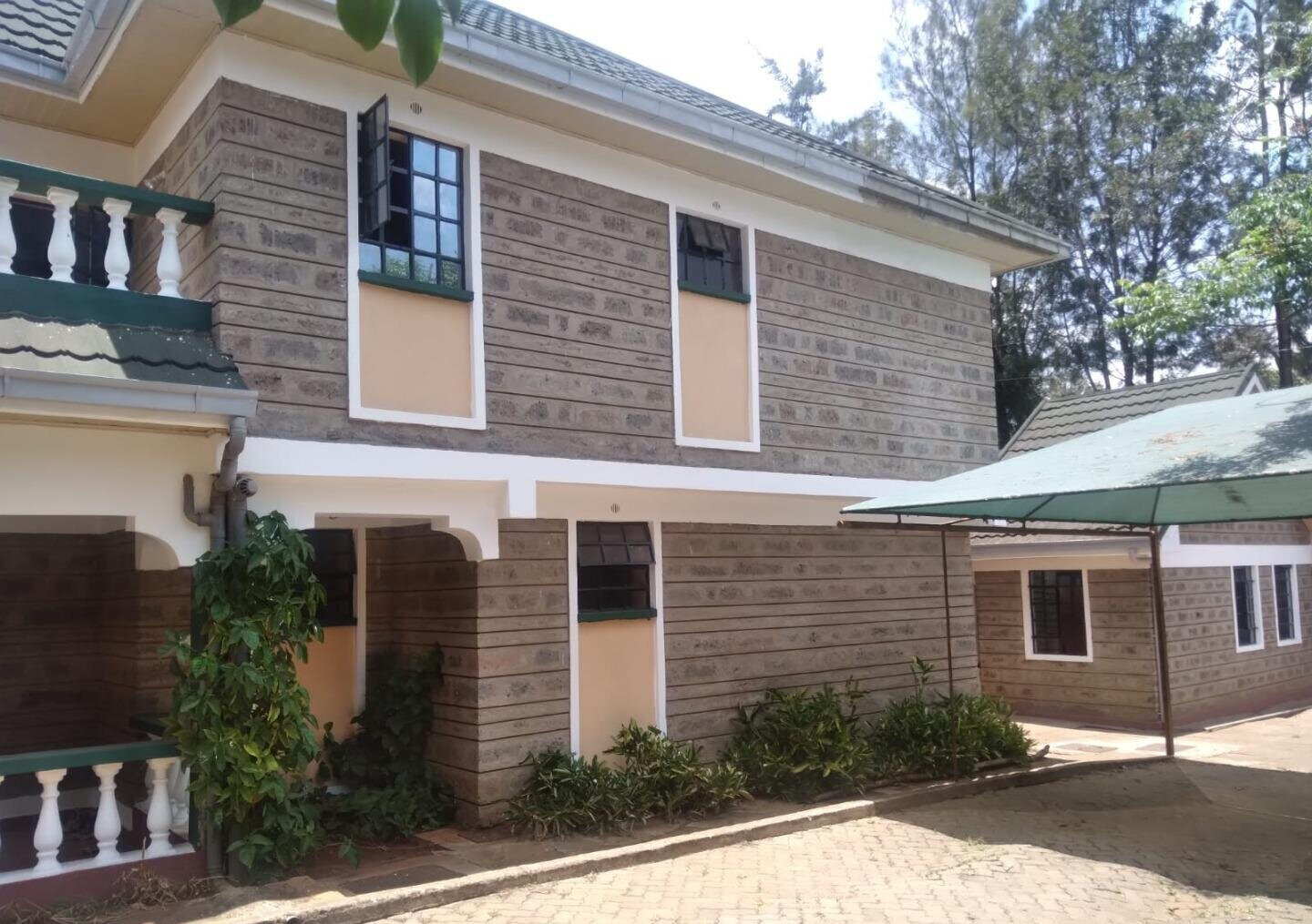 4-Bed Townhouse on Half an Acre - Lang'ata Road, Lavington