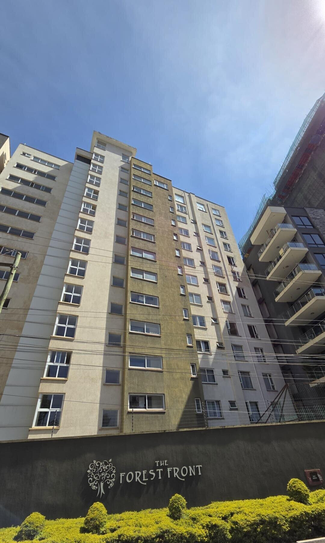 4BR Garden Apartment with Parking