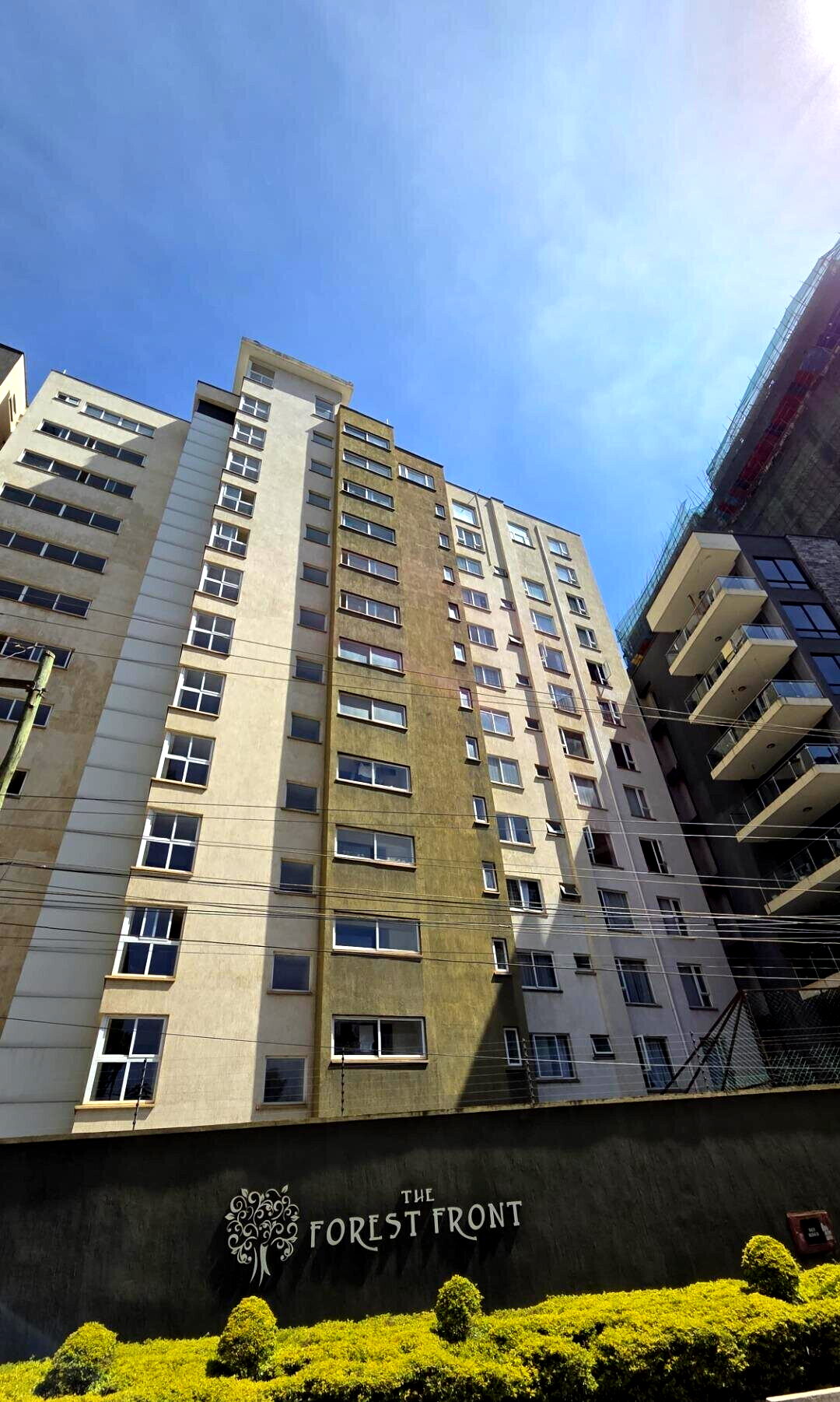 4BR Garden Apartment with Parking