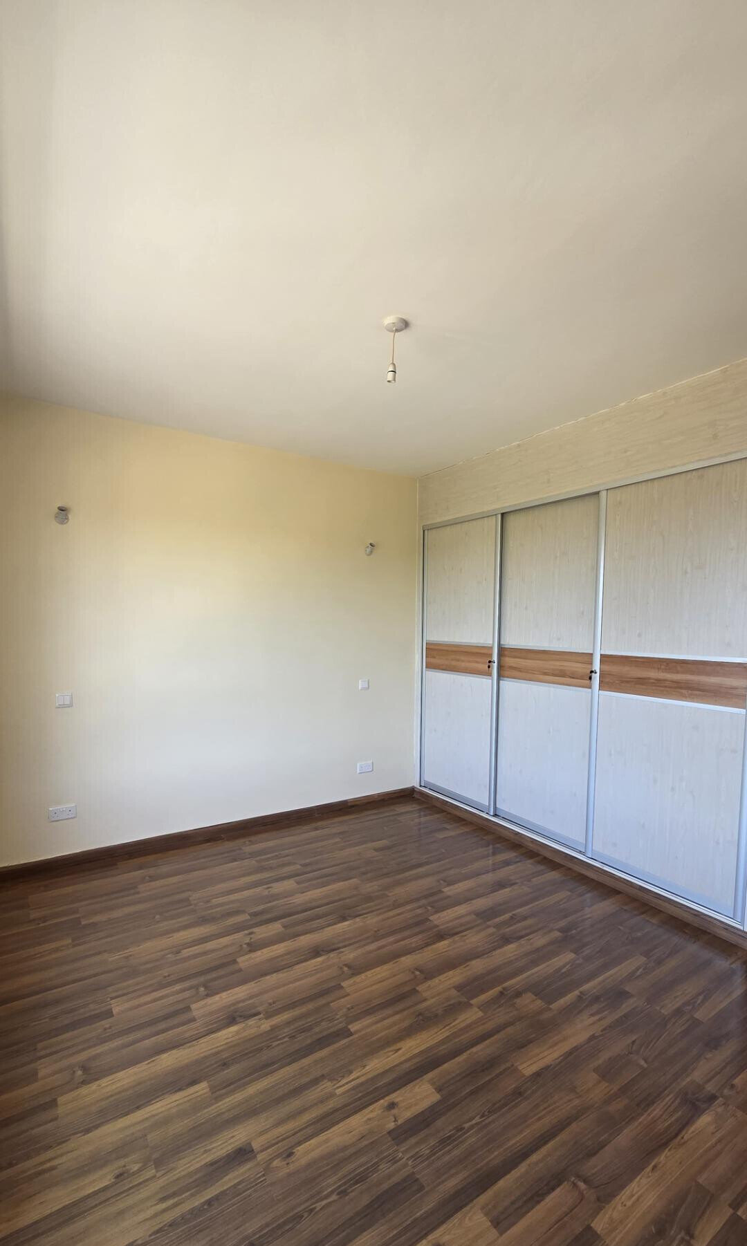 4BR Garden Apartment with Parking