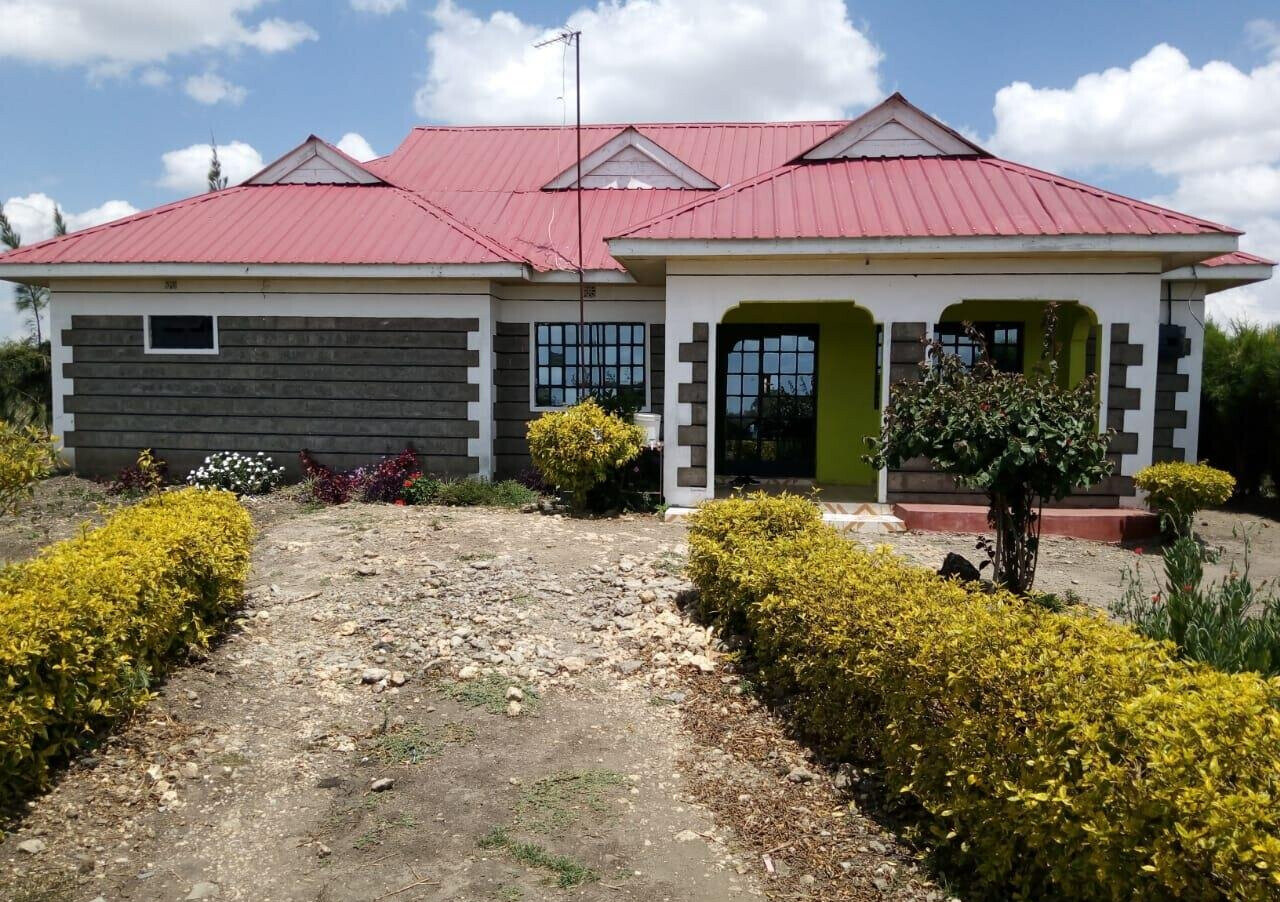 3BR Townhouse on Quarter Acre with Garden - Isinya