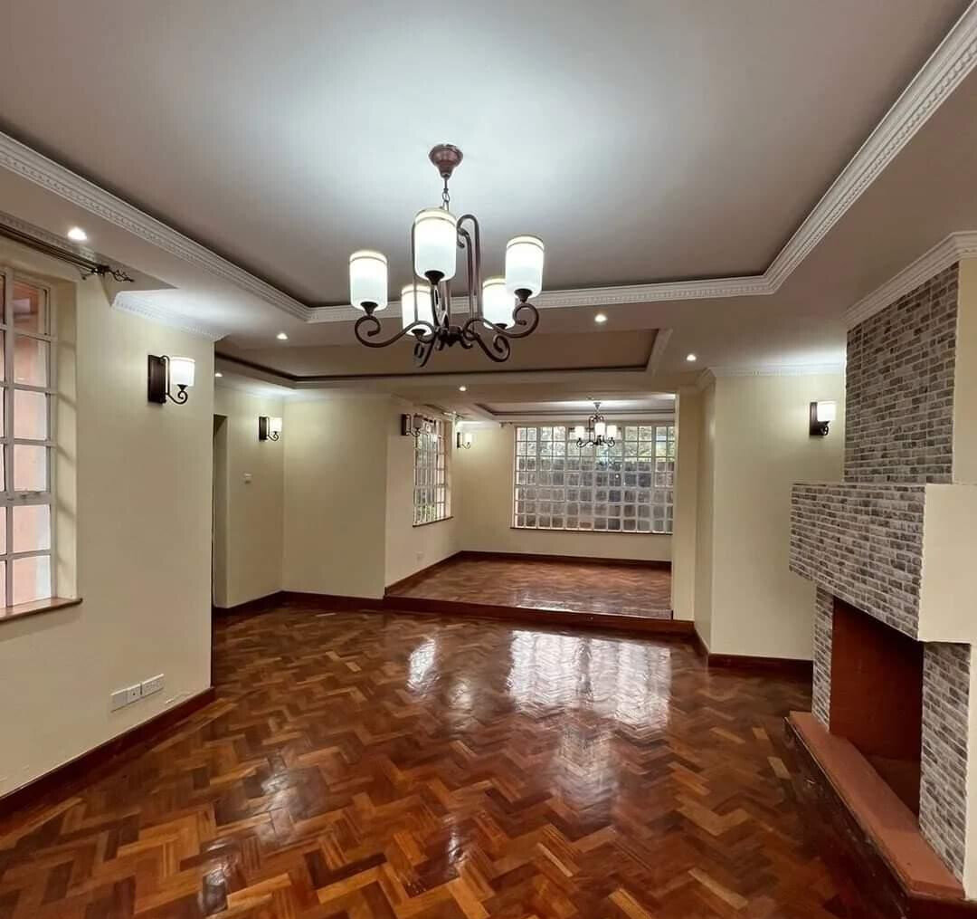 5-Ensuite Townhouse with DSQ & Two TV Rooms - Lavington