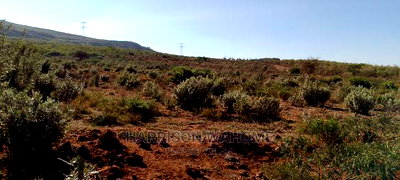 6 Acres Touching Tarmarc Ngong Suswa Road. - Image 1