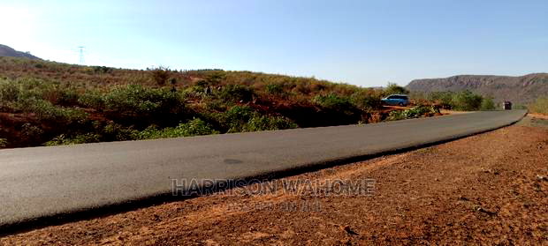 6 Acres Touching Tarmarc Ngong Suswa Road.