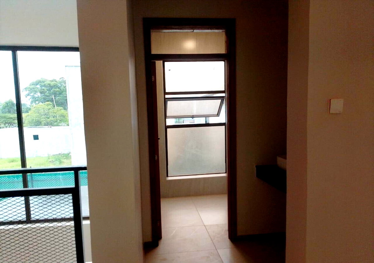 6-Bedroom Villa with Negotiable Price – Karen