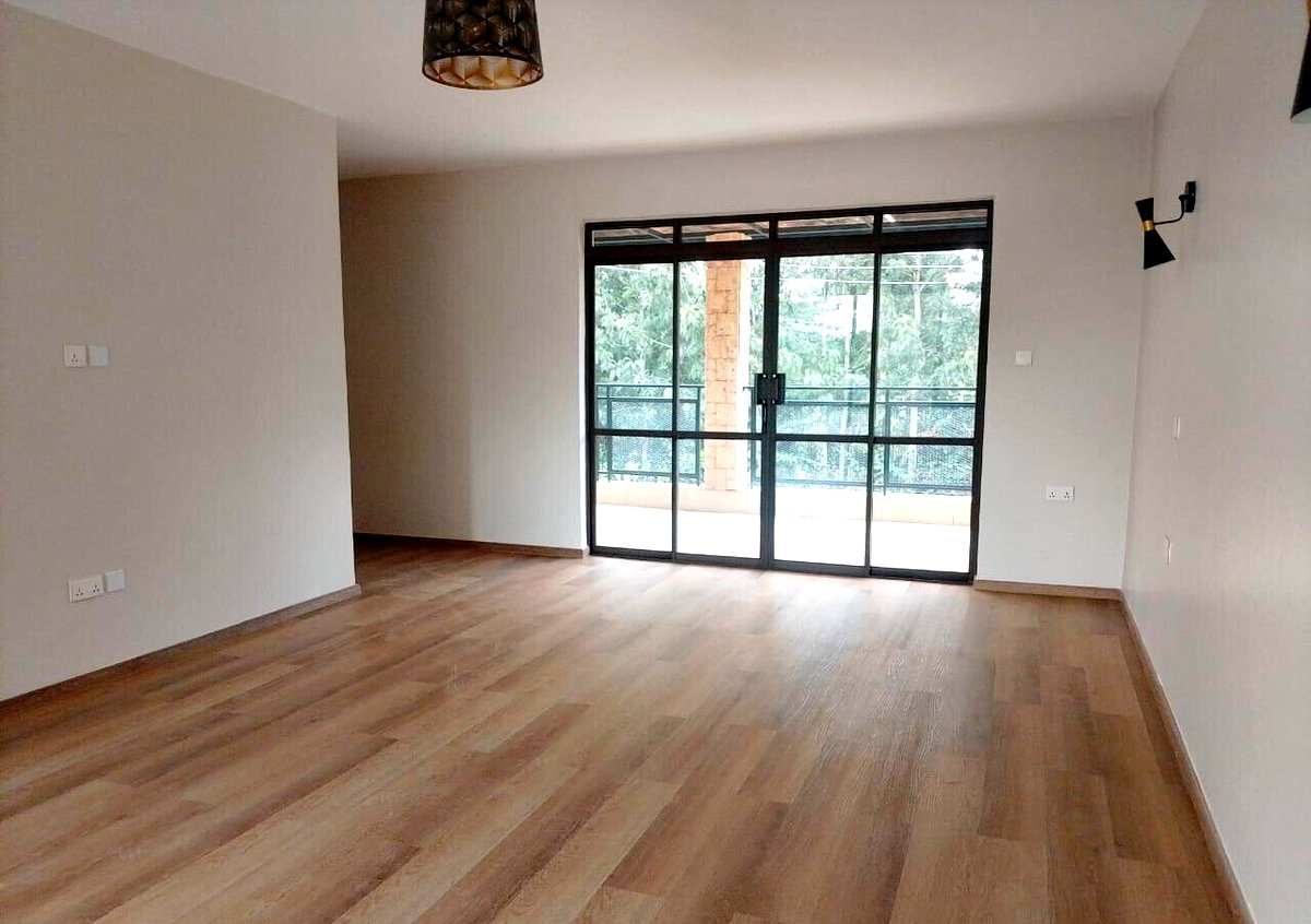 6-Bedroom Villa with Negotiable Price – Karen