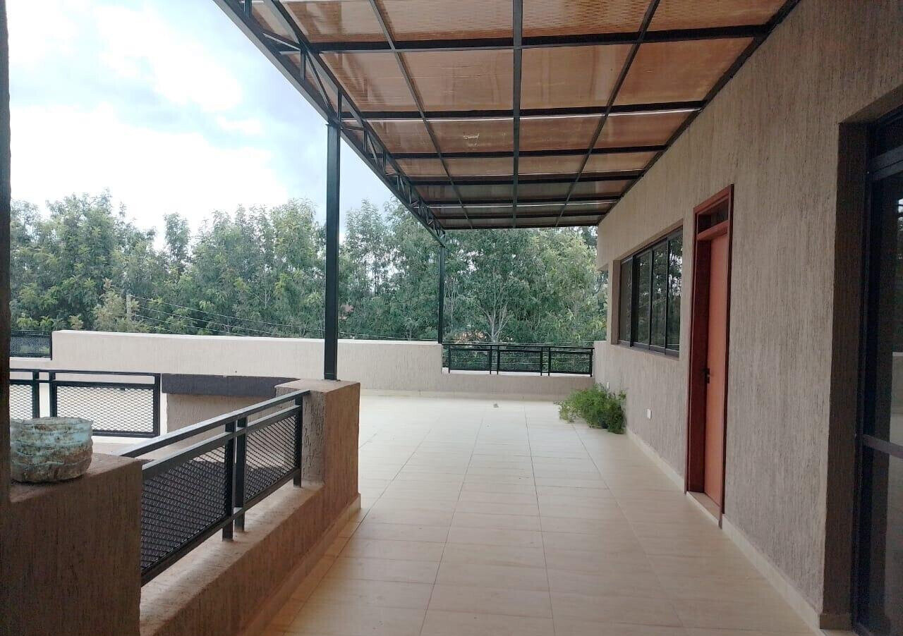6-Bedroom Villa with Negotiable Price – Karen