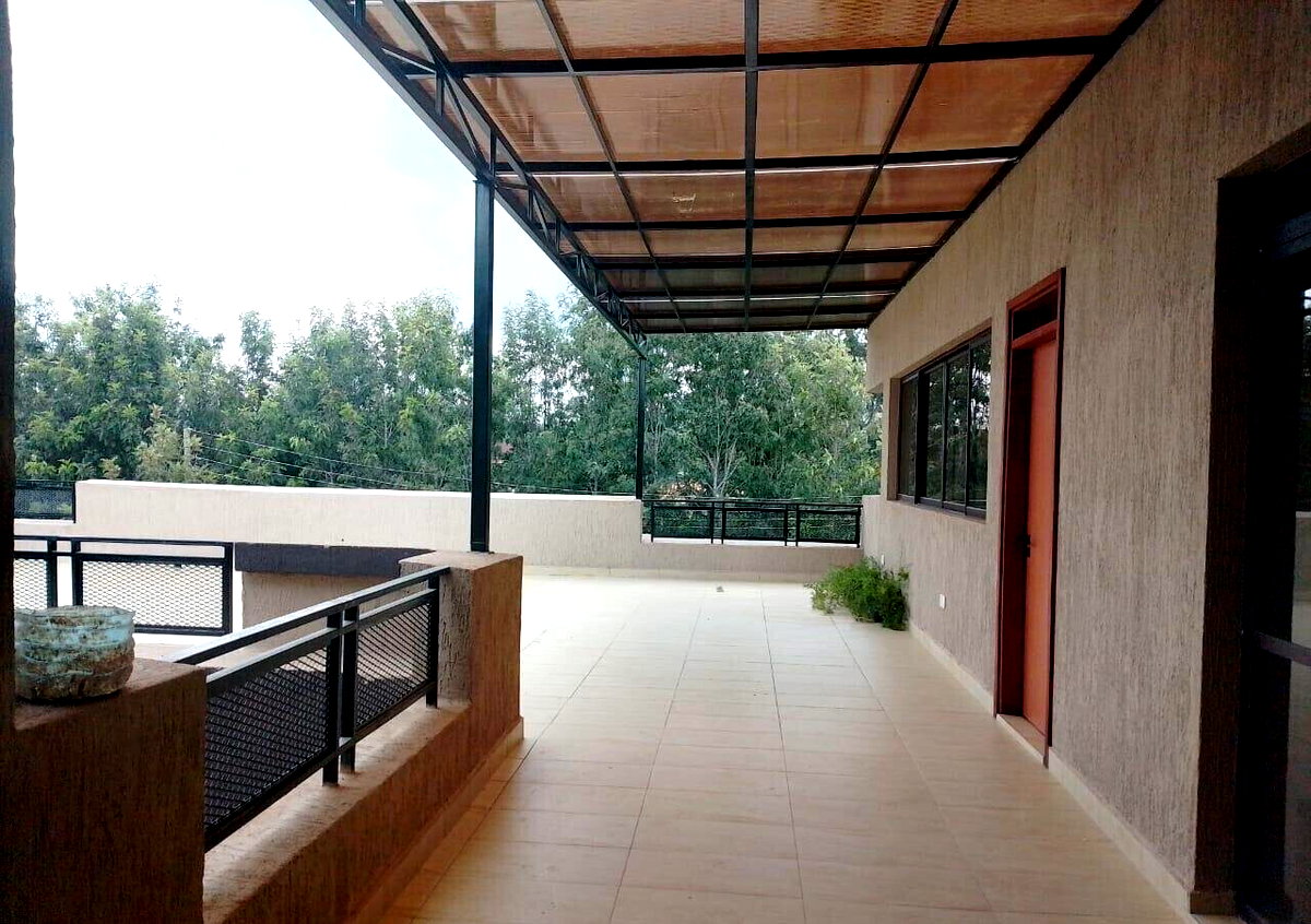 6-Bedroom Villa with Negotiable Price – Karen
