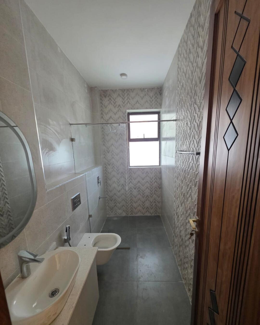 First-Row 3BR All-Ensuite with DSQ & Sea Views - Nyali