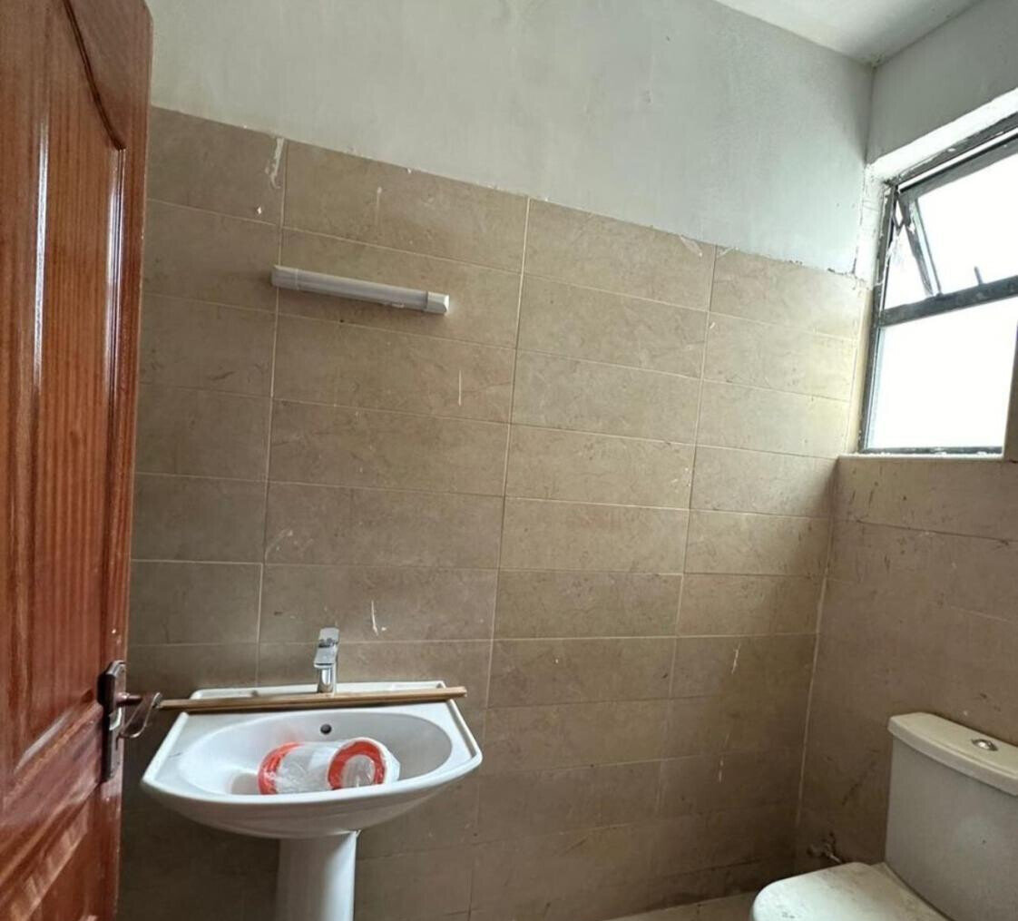 Brand New 5-Ensuite Townhouse in Gated Lavington Estate - Nairobi