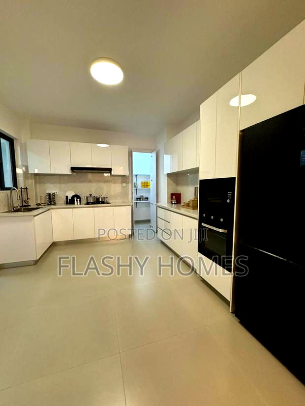 4bdrm Apartment in Kilimani for sale