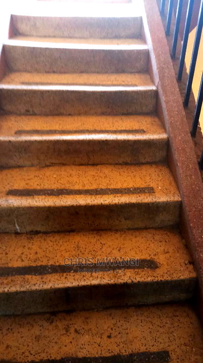 2bdrm Block of Flats in Zimmer, Zimmerman for Sale - Image 7