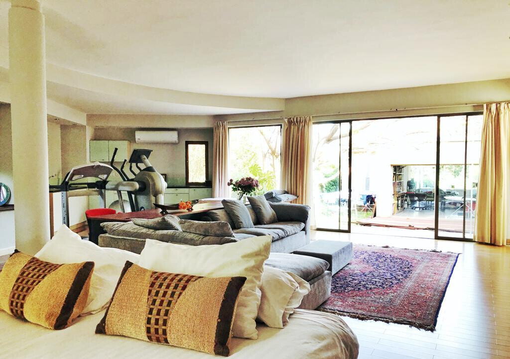 5 En-Suite Townhouse with Heated Pool & Gym Access - Kitisuru