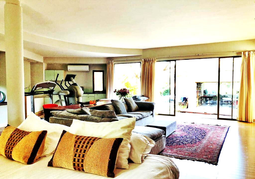 5 En-Suite Townhouse with Heated Pool & Gym Access - Kitisuru