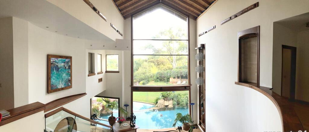 5 En-Suite Townhouse with Heated Pool & Gym Access - Kitisuru