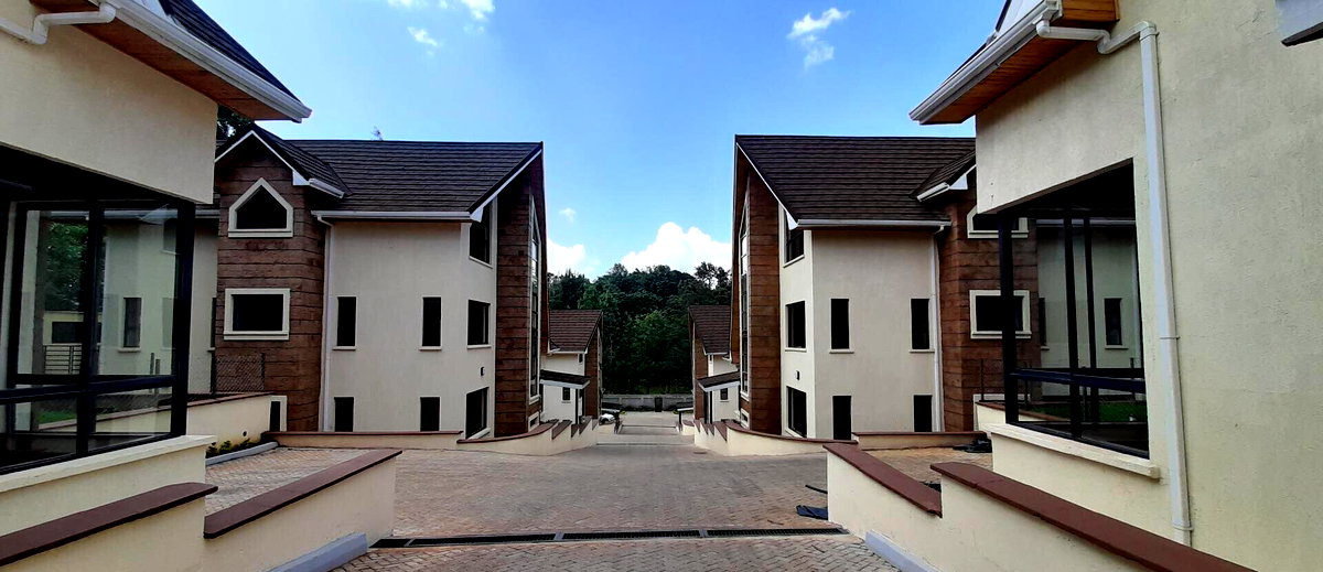 Brand New 4-Ensuite Townhouse with Fireplace & DSQ - Lavington