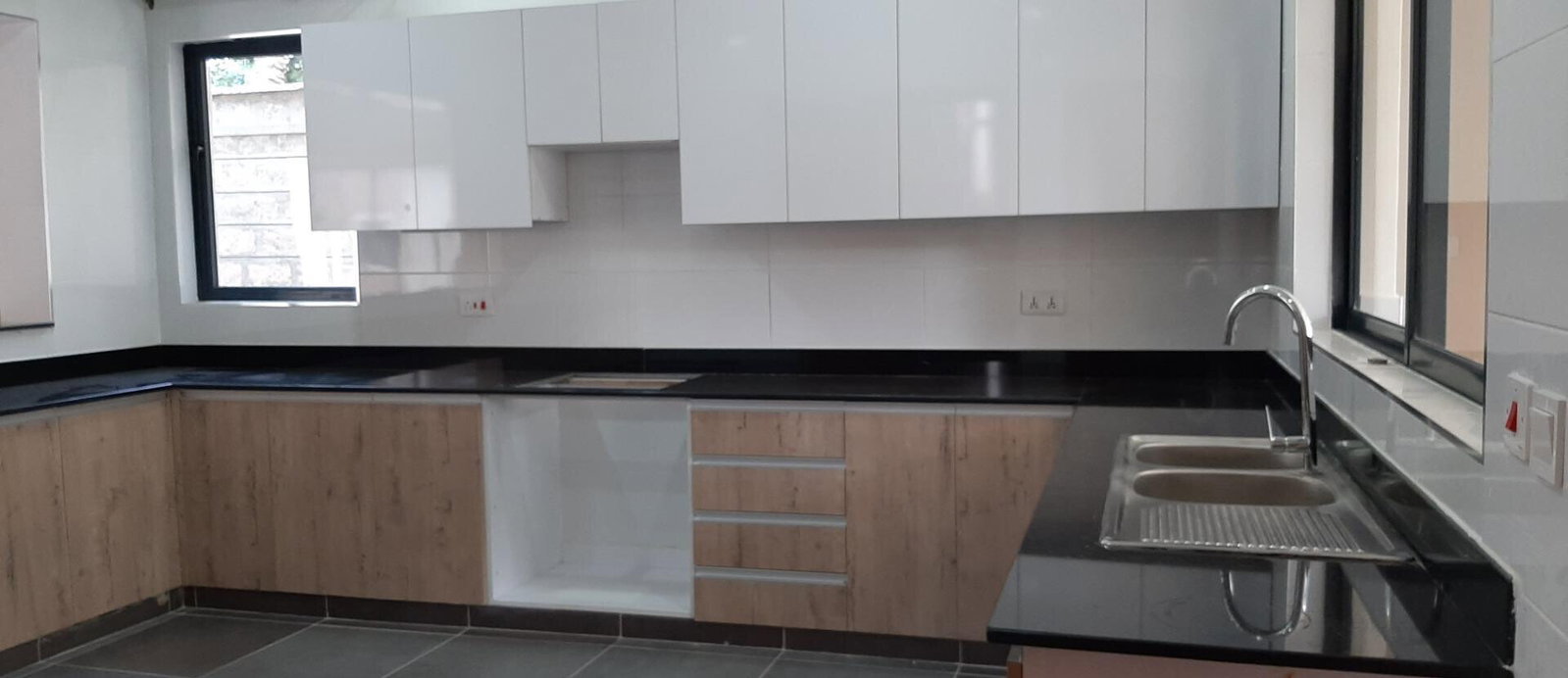 Brand New 4-Ensuite Townhouse with Fireplace & DSQ - Lavington