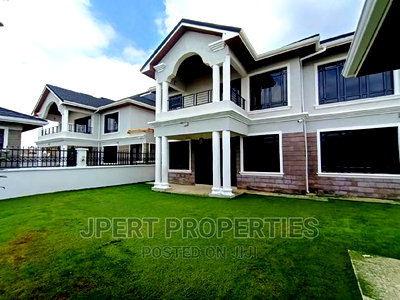 4bdrm Townhouse / Terrace in Paradise Road, Runda for rent - Image 1