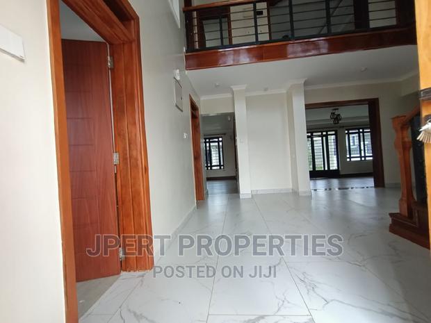 4bdrm Townhouse / Terrace in Paradise Road, Runda for rent