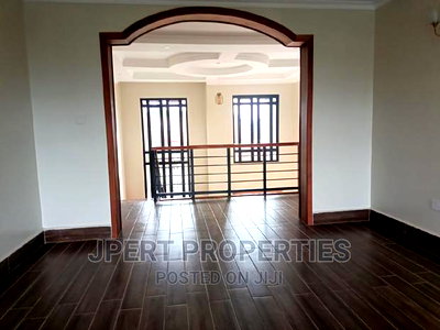 4bdrm Townhouse / Terrace in Paradise Road, Runda for rent - Image 6