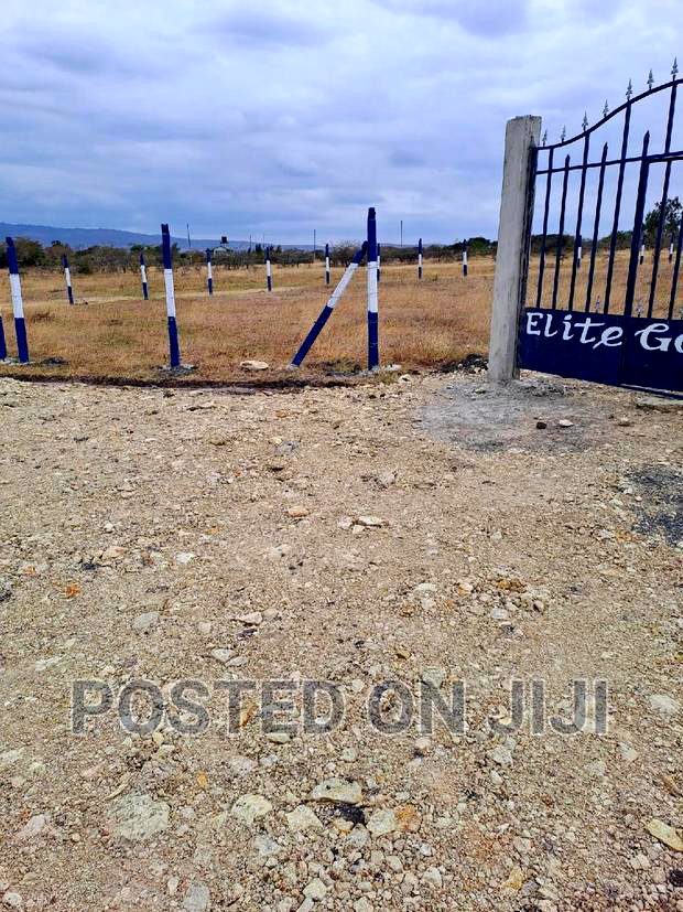 Affordable Plots in Koma Mw^