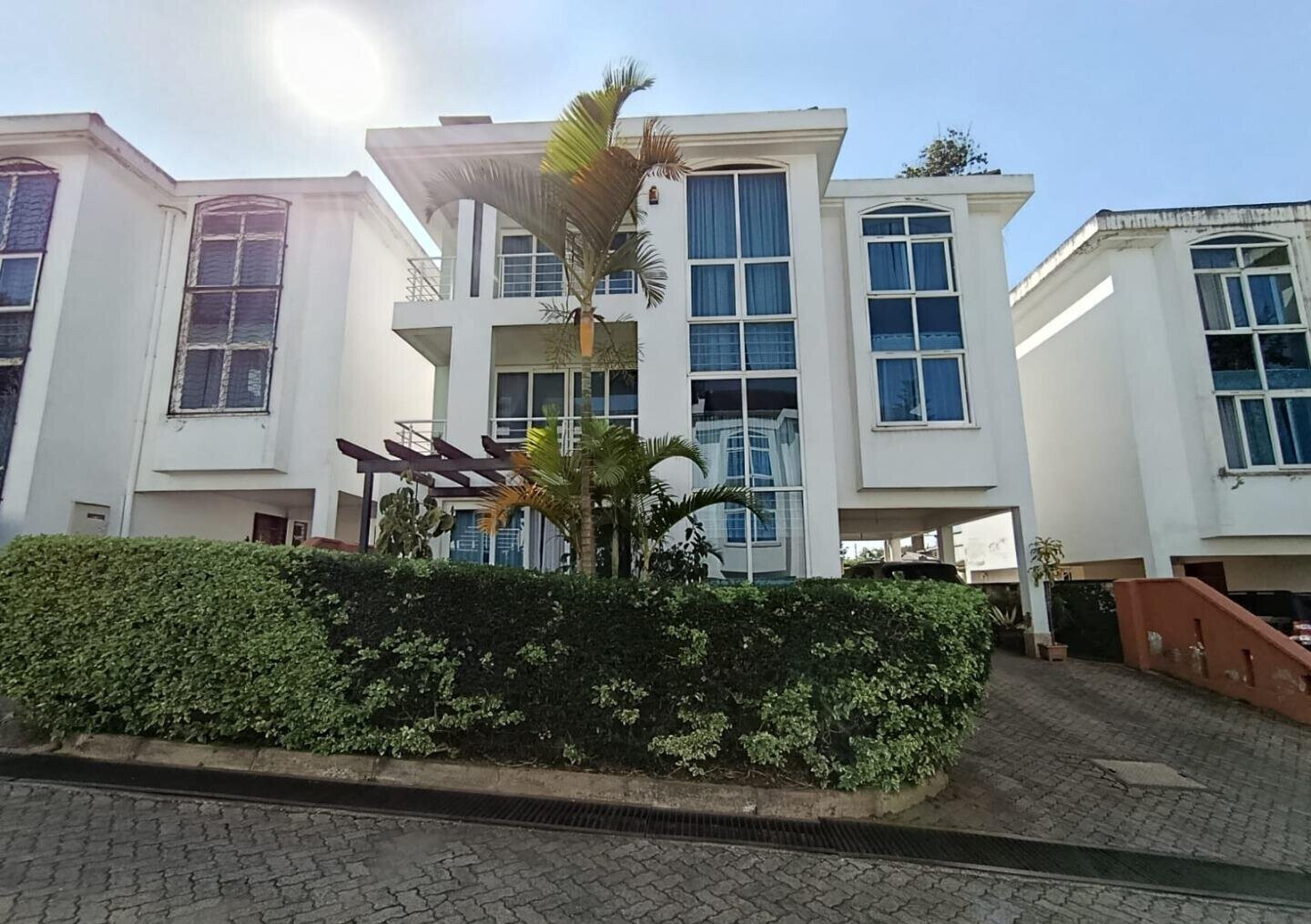 4BR All-Ensuite Townhouse with Fireplace & DSQ - Riara Rd, Nairobi