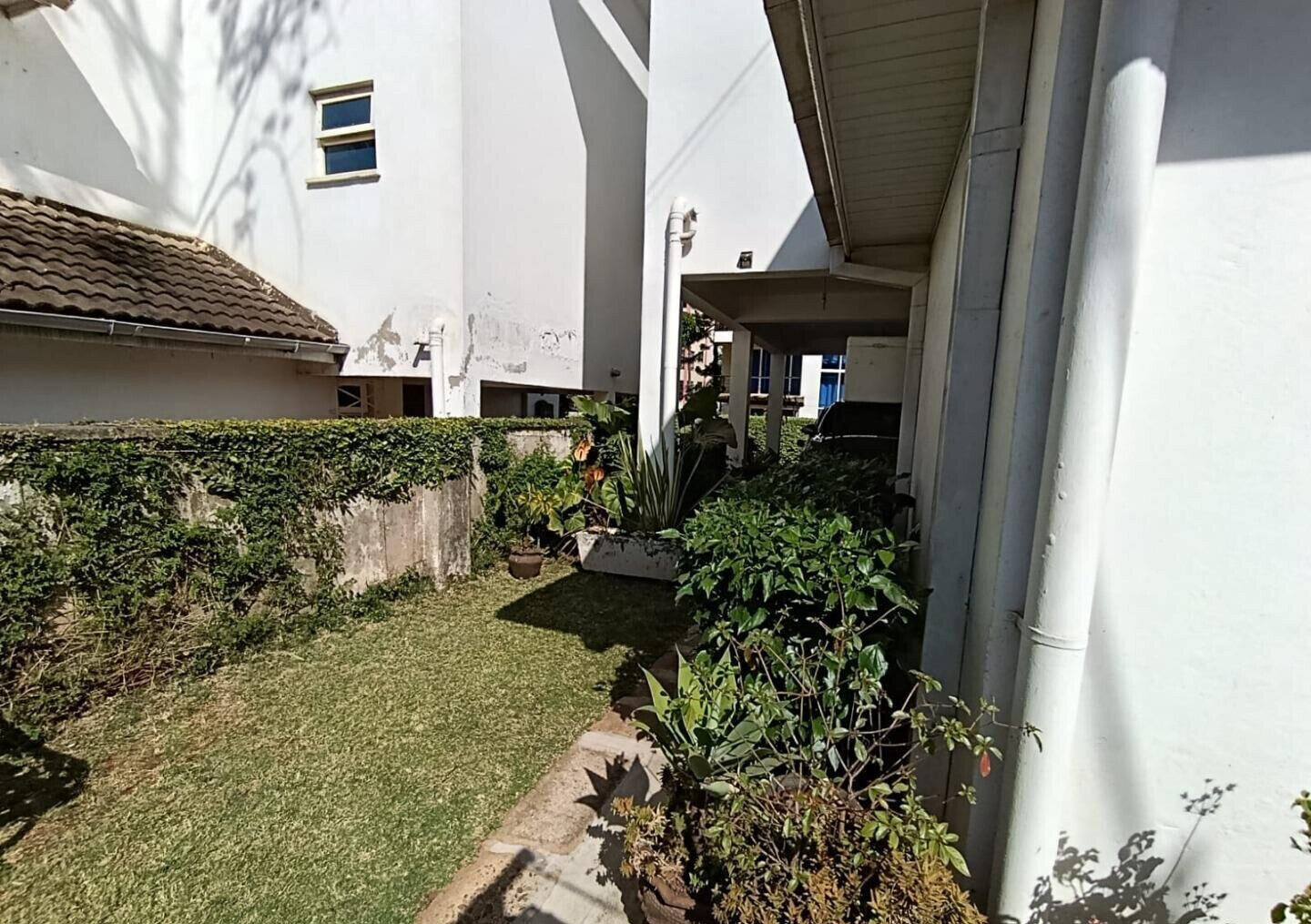 4BR All-Ensuite Townhouse with Fireplace & DSQ - Riara Rd, Nairobi