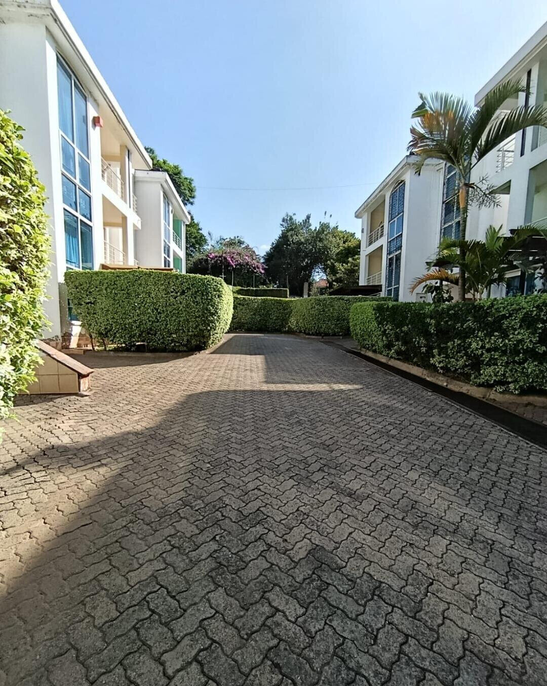 4BR All-Ensuite Townhouse with Fireplace & DSQ - Riara Rd, Nairobi