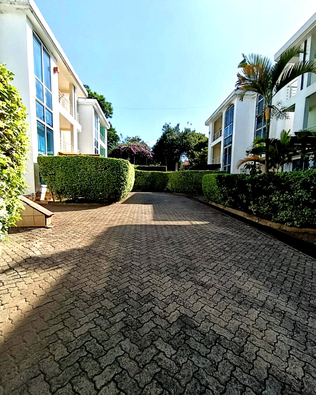 4BR All-Ensuite Townhouse with Fireplace & DSQ - Riara Rd, Nairobi
