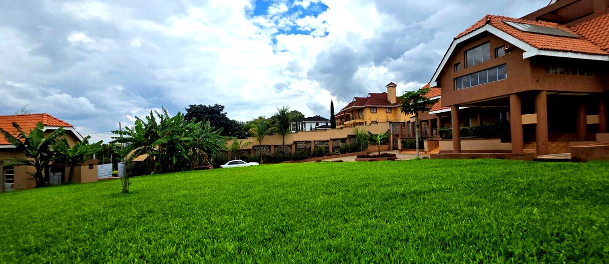 3/4 Acre Runda Mansion at KSh 800K