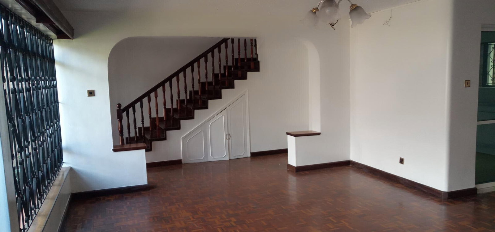 4-Bed Townhouse with Private Garden on Church Road - Westlands