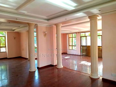 6bdrm Maisonette in Karen for rent - Image 8