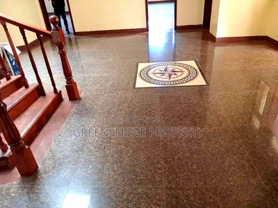 6bdrm Maisonette in Karen for rent - Image 11