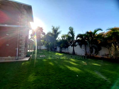 6bdrm Maisonette in Karen for rent - Image 9