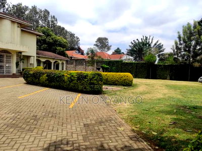 A Commercial 14 Bedrooms to Let - Image 2