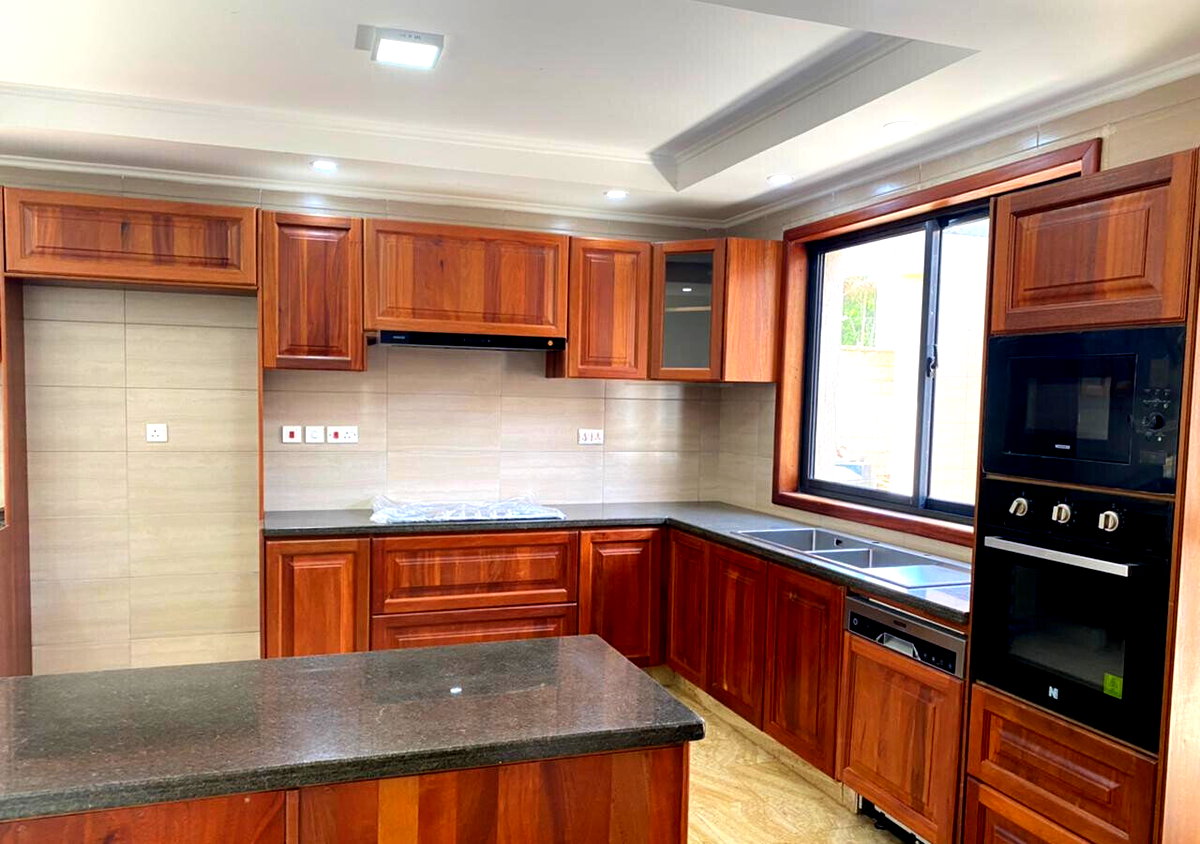 Brand New 4-Ensuite Townhouse in Exclusive 3-Unit Compound - Lavington