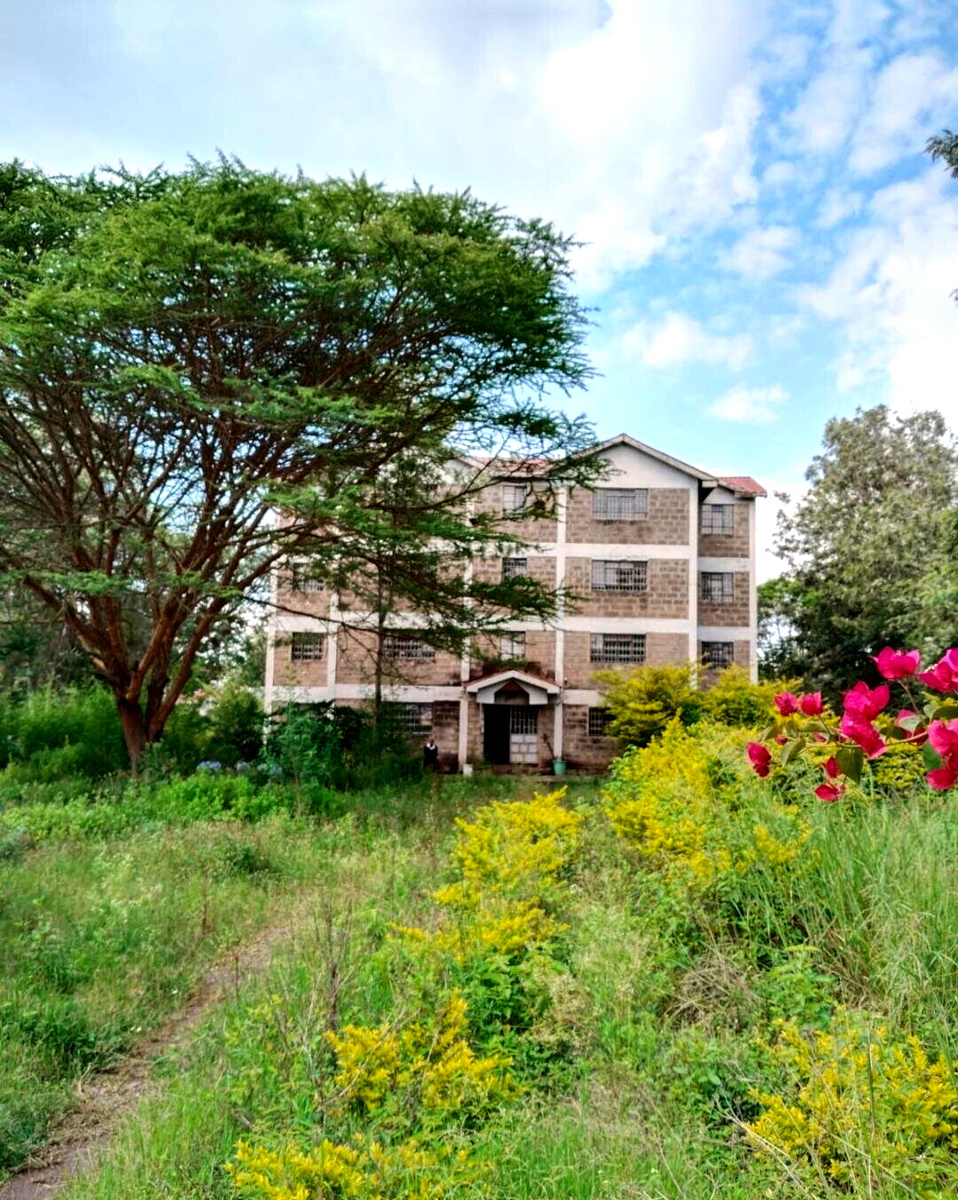 1.5 Acre Commercial Plot in Maasai Lodge
