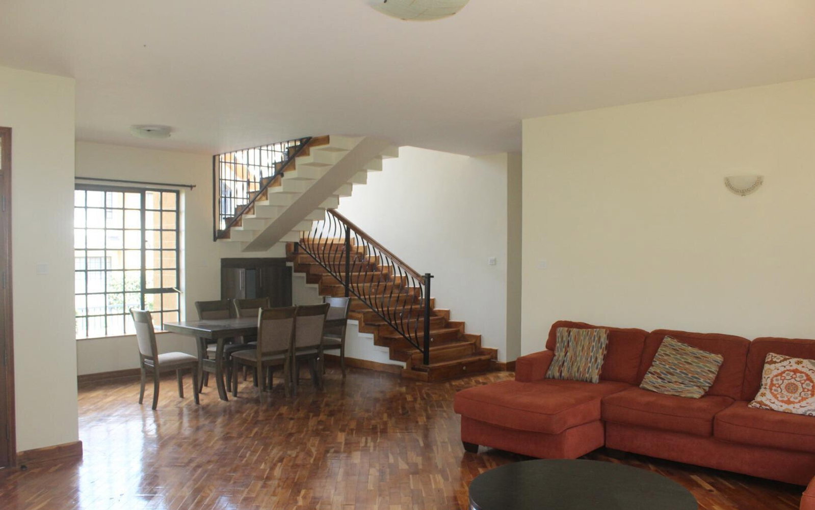 Modern 4BR All-Ensuite Villa with Gym & Pool - Runda