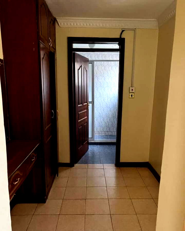 5-Ensuite Townhouse with Natural Light - Valley Arcade, Lavington