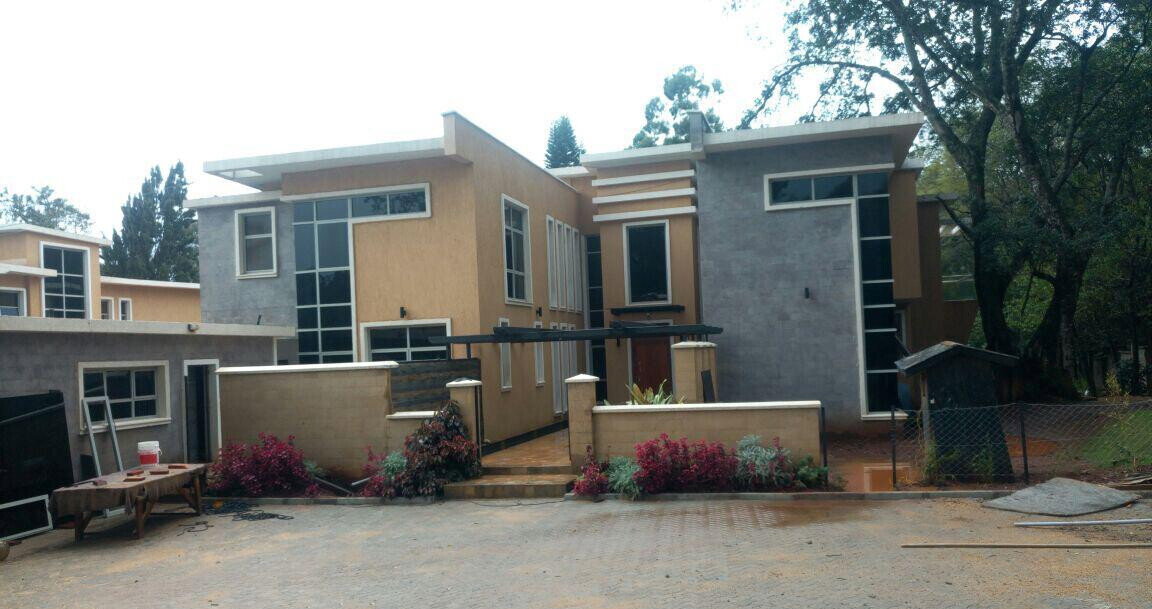 Brand-New 5-Ensuite Townhouse with Fireplace & Private Garden – Karen
