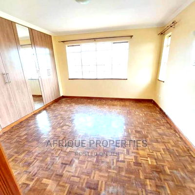 4bdrm Mansion in Runda Paradise for Sale - Image 3