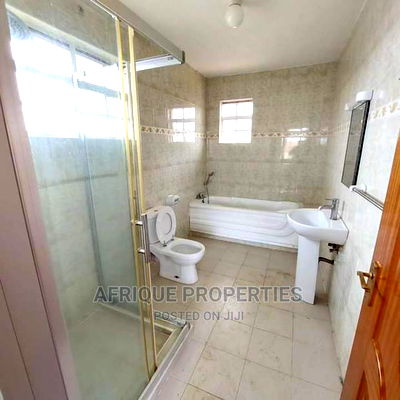 4bdrm Mansion in Runda Paradise for Sale - Image 2