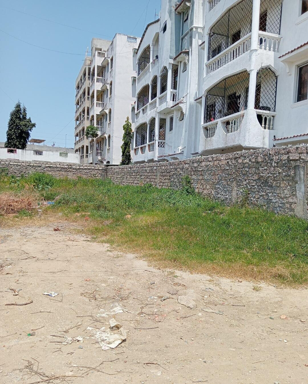 Pet Friendly 1/8 Acre Plot at KSh 6M