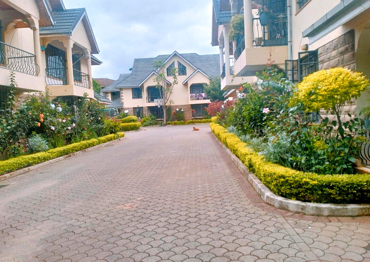 6-Unit Compound of 5BR Townhouses - Kileleshwa