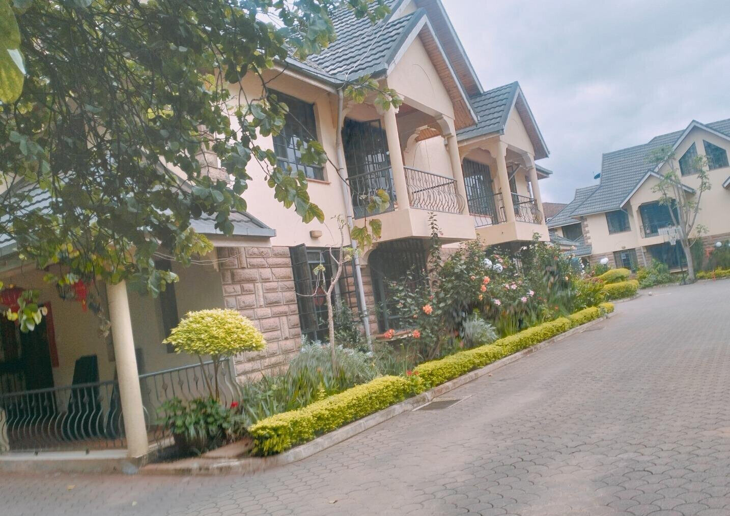 6-Unit Compound of 5BR Townhouses - Kileleshwa
