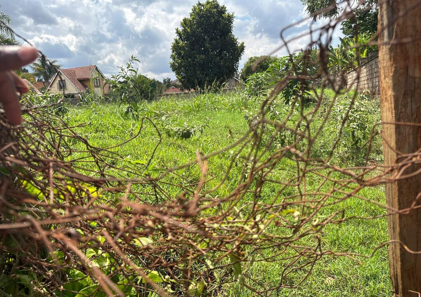 1/2 Acre Runda Plot at KSh 65M