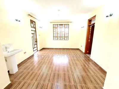 Mini Flat in Thome Estate for rent - Image 3