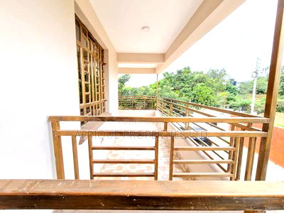 Mini Flat in Thome Estate for rent - Image 7