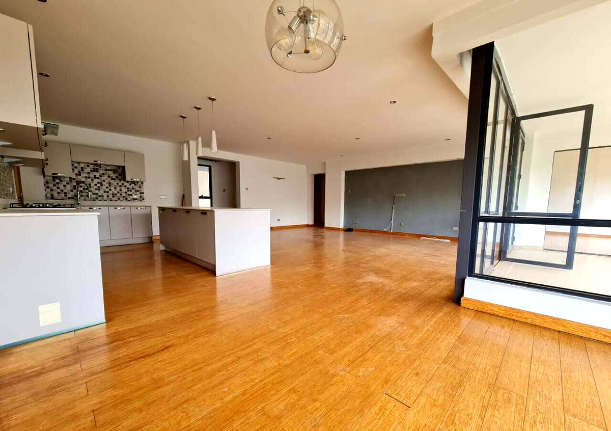 26-Home Gated Estate with Clubhouse & Heated Pool - Loresho